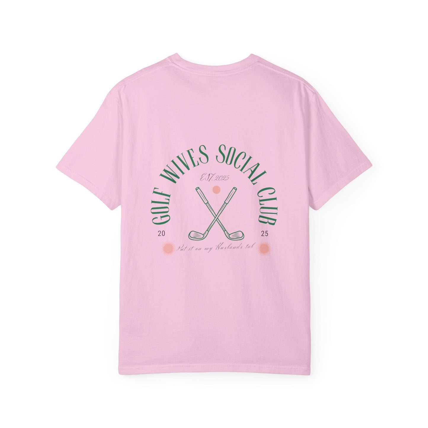Weekend Warrior Golf-Themed “Golf Wives Social Club” Women’s Tee, Cute Golfer T-shirt, Sporty Style, Women's Golf Apparel