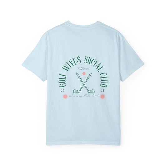 Weekend Warrior Golf-Themed “Golf Wives Social Club” Women’s Tee, Cute Golfer T-shirt, Sporty Style, Women's Golf Apparel